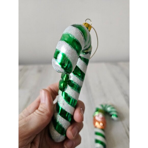 Living quarters leprechaun candy cane green St Patrick's Day shamrock three-leaf - Picture 3 of 9